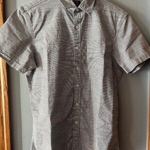 Apt 9 Gray Short Sleeve Button Down Shirt - Size Small Slim Fit